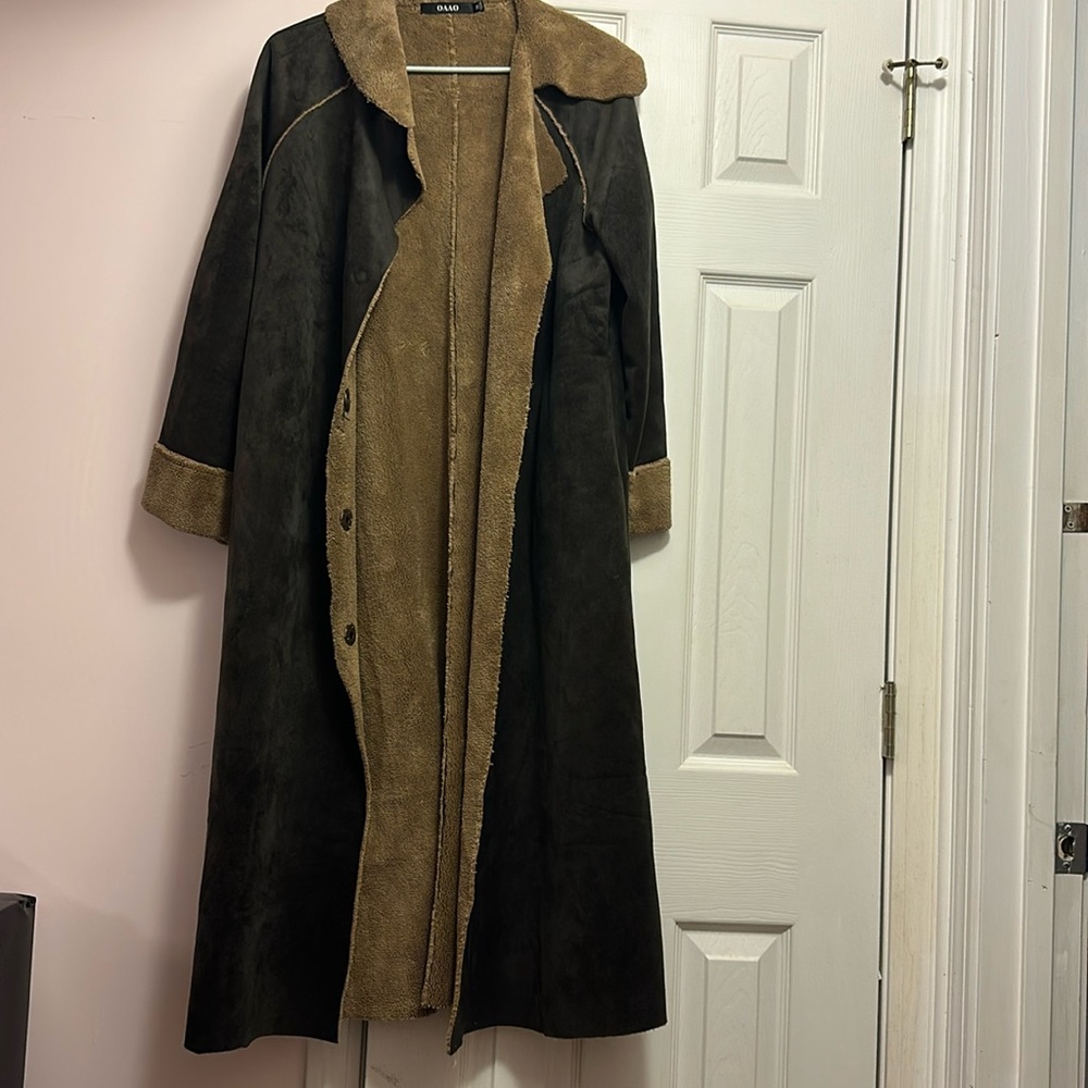 Like new shearling like plush long coat